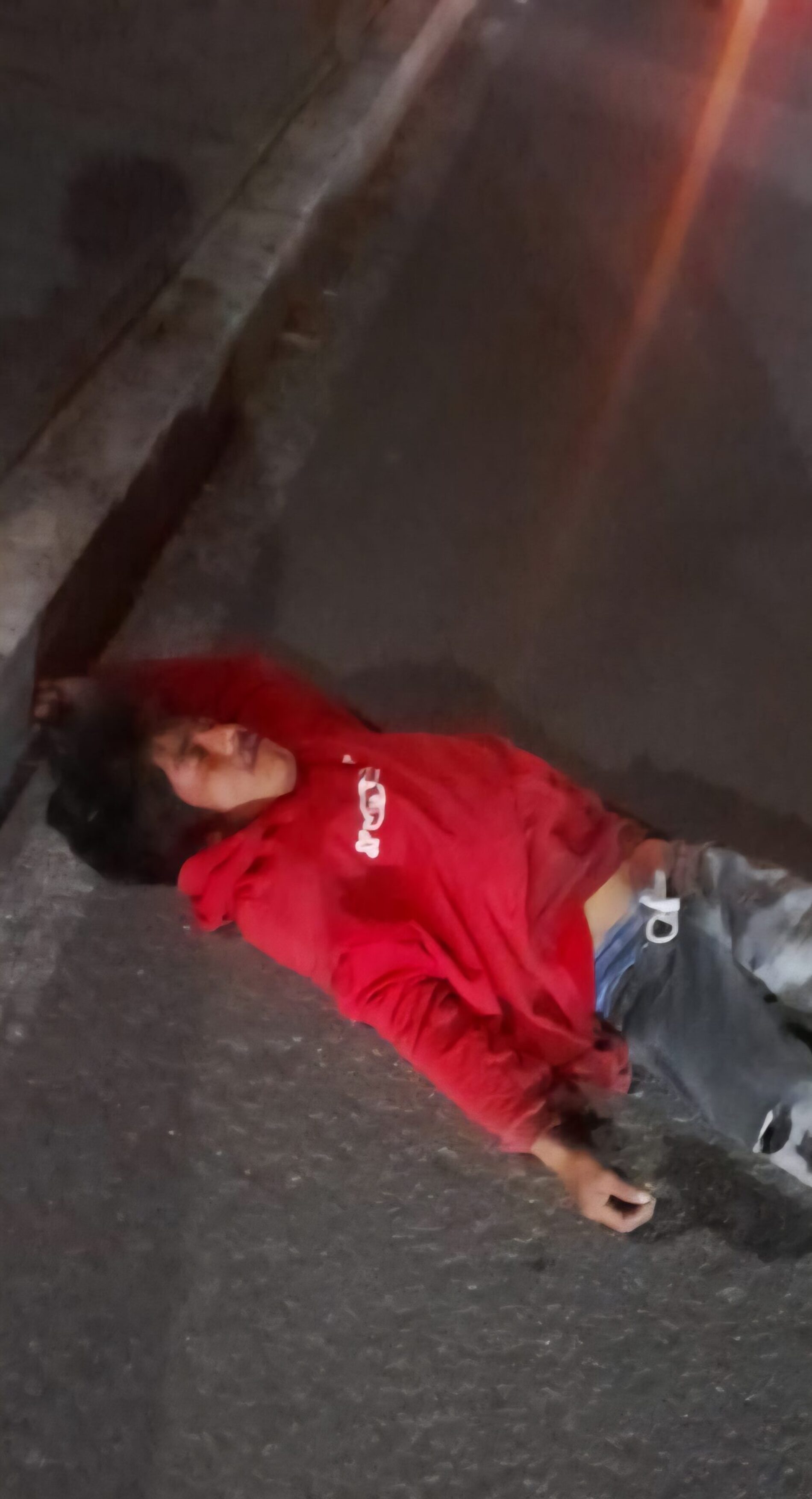 MOTOCICLISTAS ANDAN GOLPEANDO GENTE EN CHOLULA