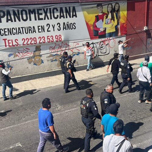 SE ARMA LA CAMPAL ENTRE AMBULANTES, POLIS Y FRANELEROS