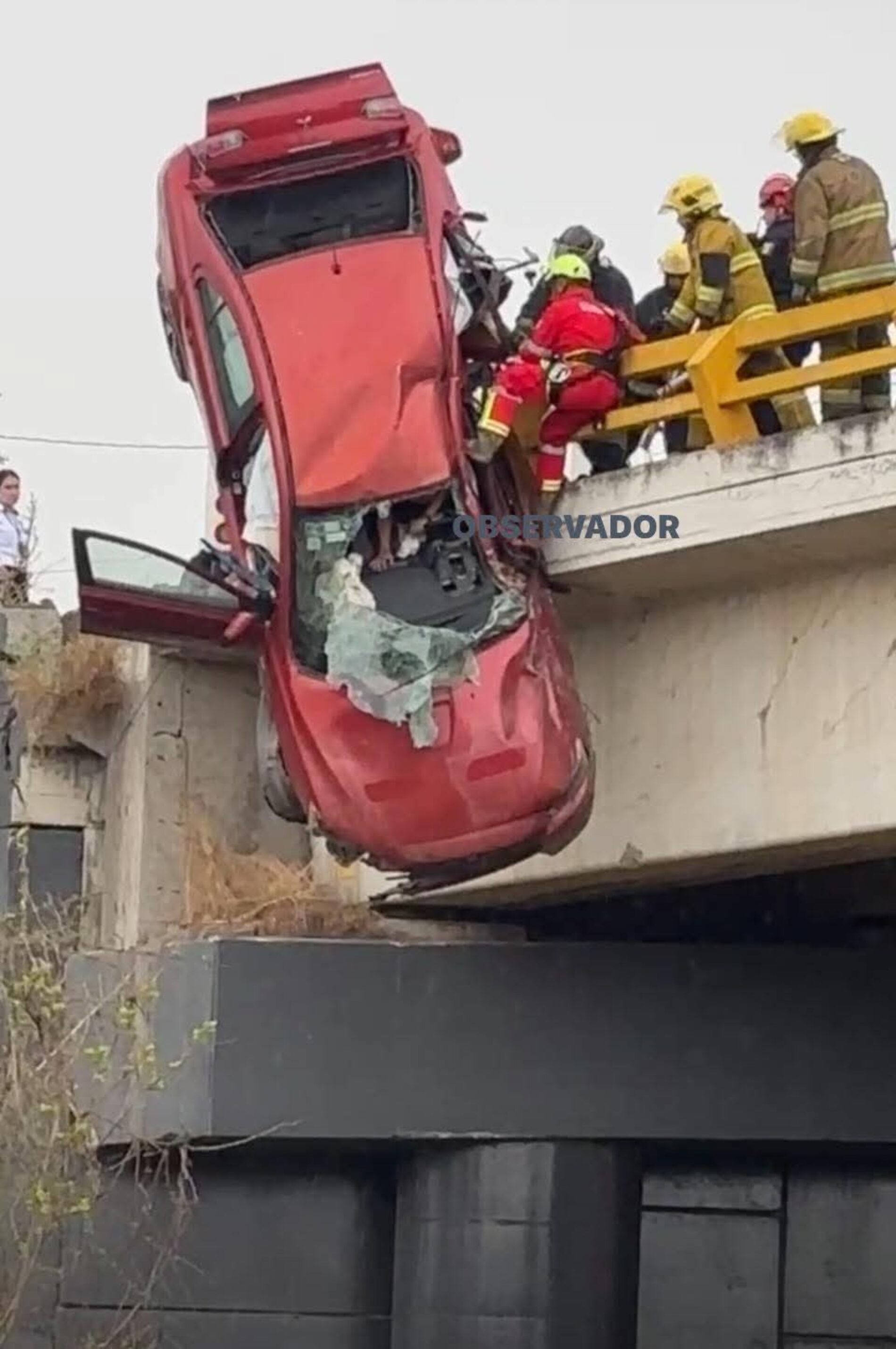 MOMENTO JUSTO EN QUE UNA MENOR ES RESCATADA